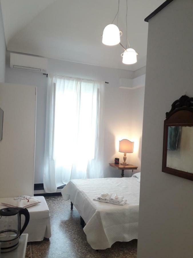 Dora Aurea Hotel Levanto Exterior foto